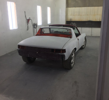 Porsche 914 primed and ready for painting